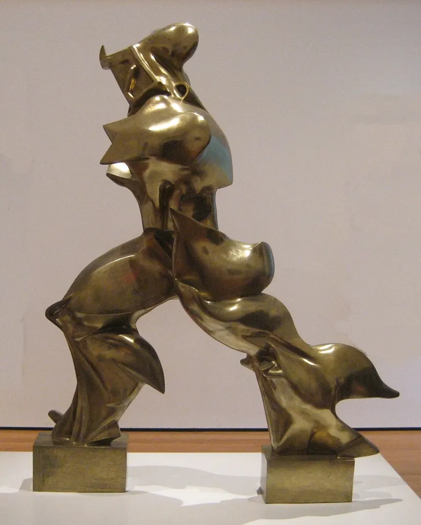 Fütürizm — Umberto Boccioni, "Uzayda Sürekliliğin Eşsiz Formları" -MoMA, New York; fütürizmin en tanınan heykeli.