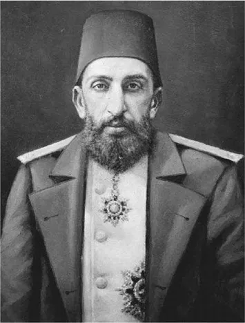 II. Abdülhamid, resmi üniforma ve nişanlarıyla.