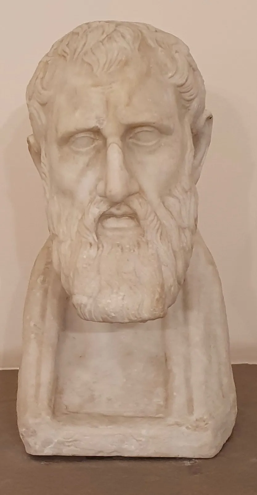 Kitionlu Zenon'un büstü (Farnese koleksiyonu, Napoli). Yapım dönemi ve heykeltıraşı kaynak kaydında belirtilmiyor; fotoğraf 2023 tarihlidir.