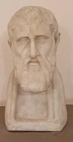 Kitionlu Zenon'un büstü (Farnese koleksiyonu, Napoli). Yapım dönemi ve heykeltıraşı kaynak kaydında belirtilmiyor; fotoğraf 2023 tarihlidir.